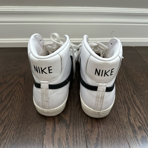 Nike Blazer Mid ‘77 Vintage - Picture 4 of 5